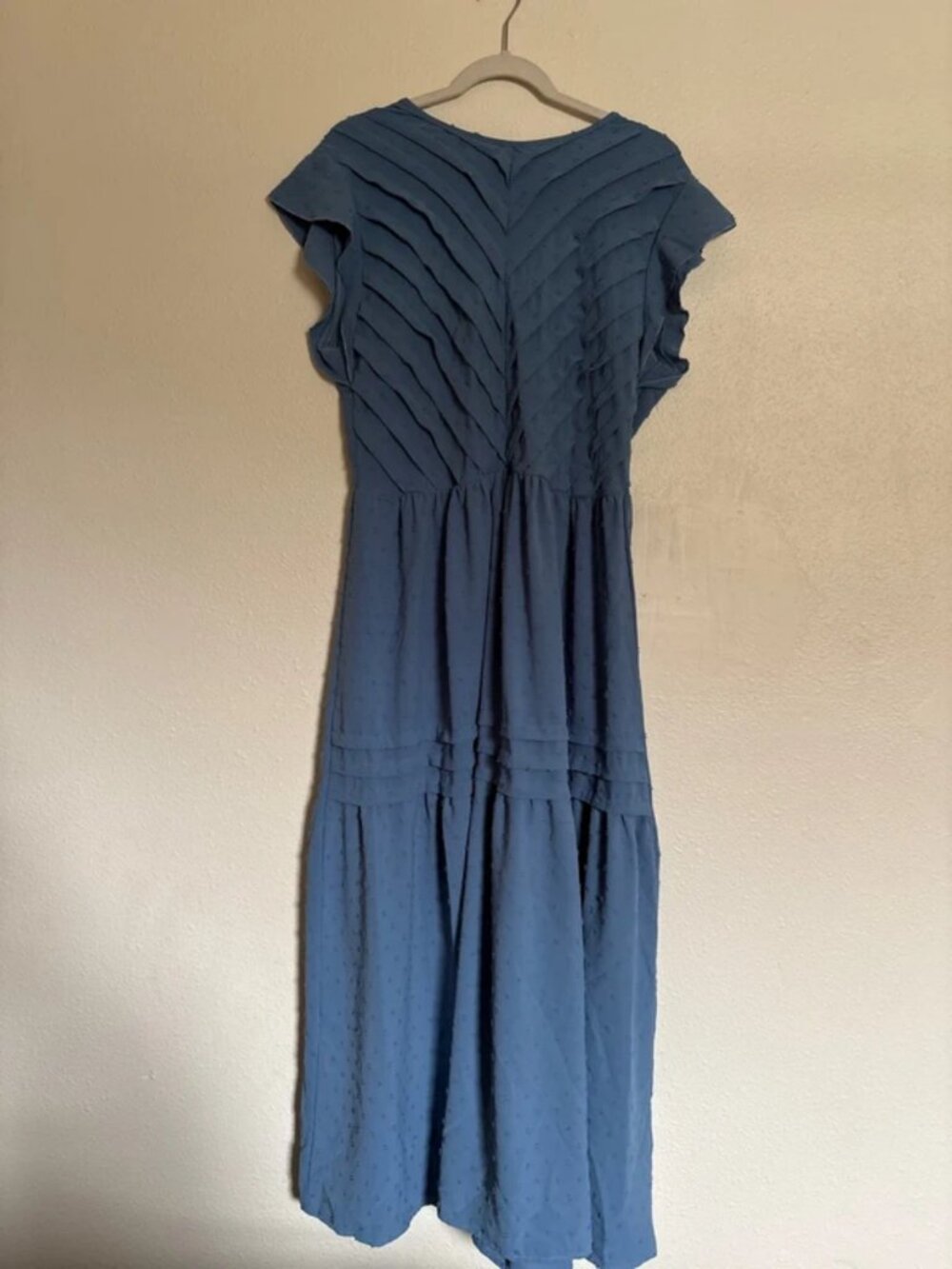Long blue dress